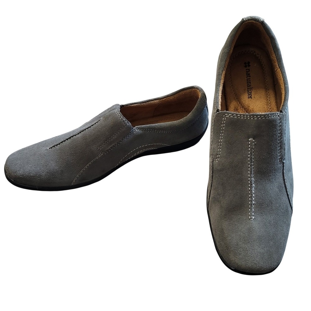 Naturalizer Womens 8.5 Gray Genuine Suede Slip On Loafers Contrast Stitch Flats